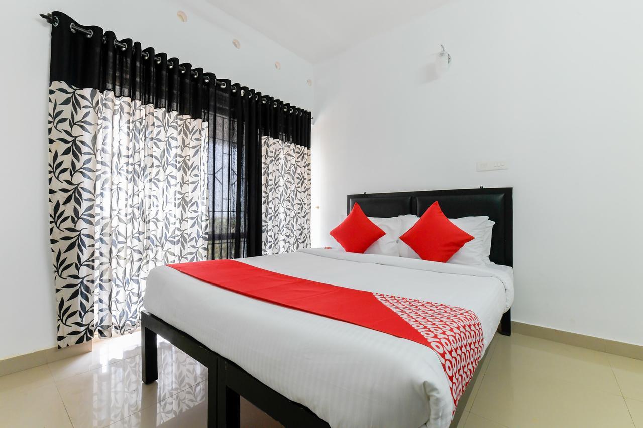 Oyo 11891 Amare Beach Resorts Alappuzha Экстерьер фото